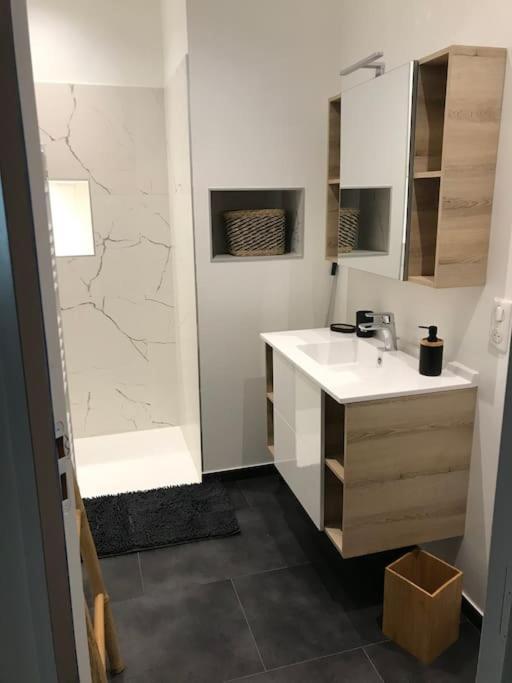 Superbe Appartement Plein Centre Мийо Екстериор снимка
