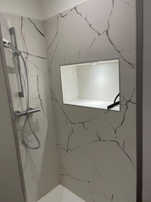 Superbe Appartement Plein Centre Мийо Екстериор снимка