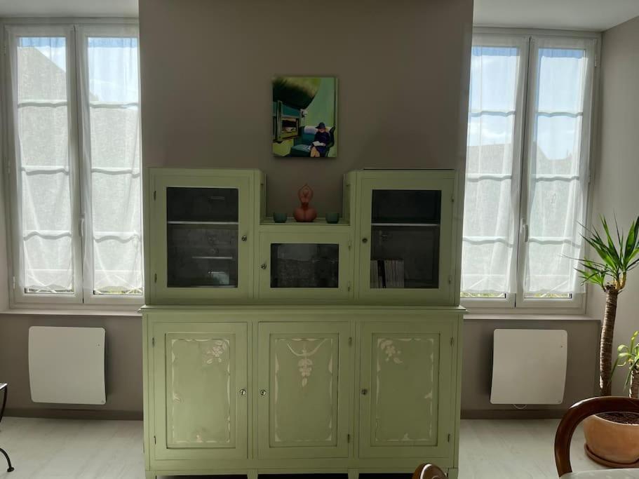 Superbe Appartement Plein Centre Мийо Екстериор снимка